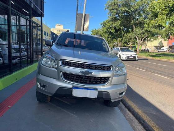 CHEVROLET S10 2.4 LT 4X2 CD 8V FLEX 4P MANUAL CHEVROLET S10 2.4 LT 4X2 CD 8V FLEX 4P MANUAL
